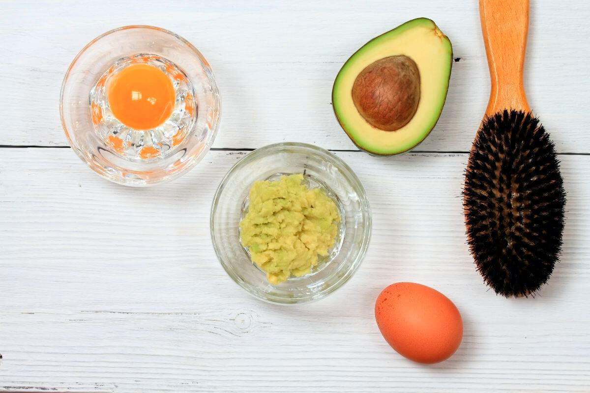 one egg yolk hair mask