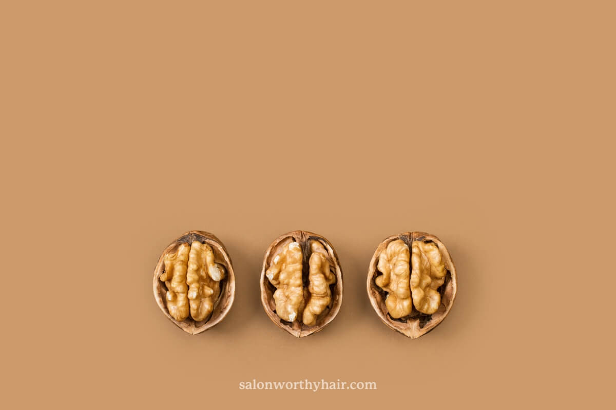 making hair dye from walnut shells powder