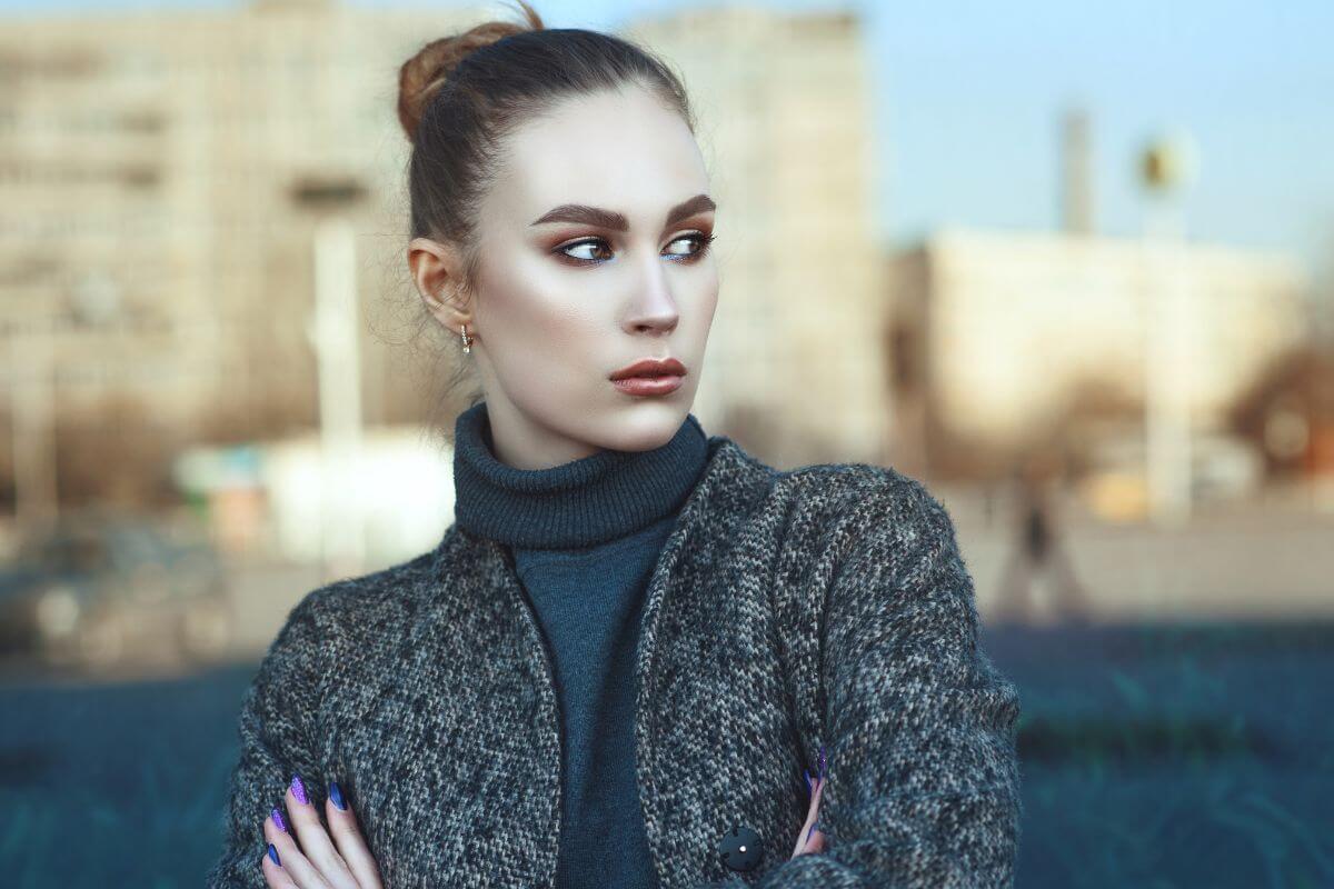 wet look slick back for hiding breakage that appears on the top of head