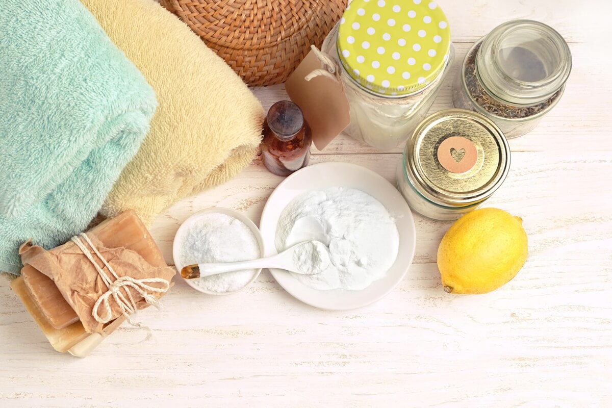 remove dirt from hair without shampooing
