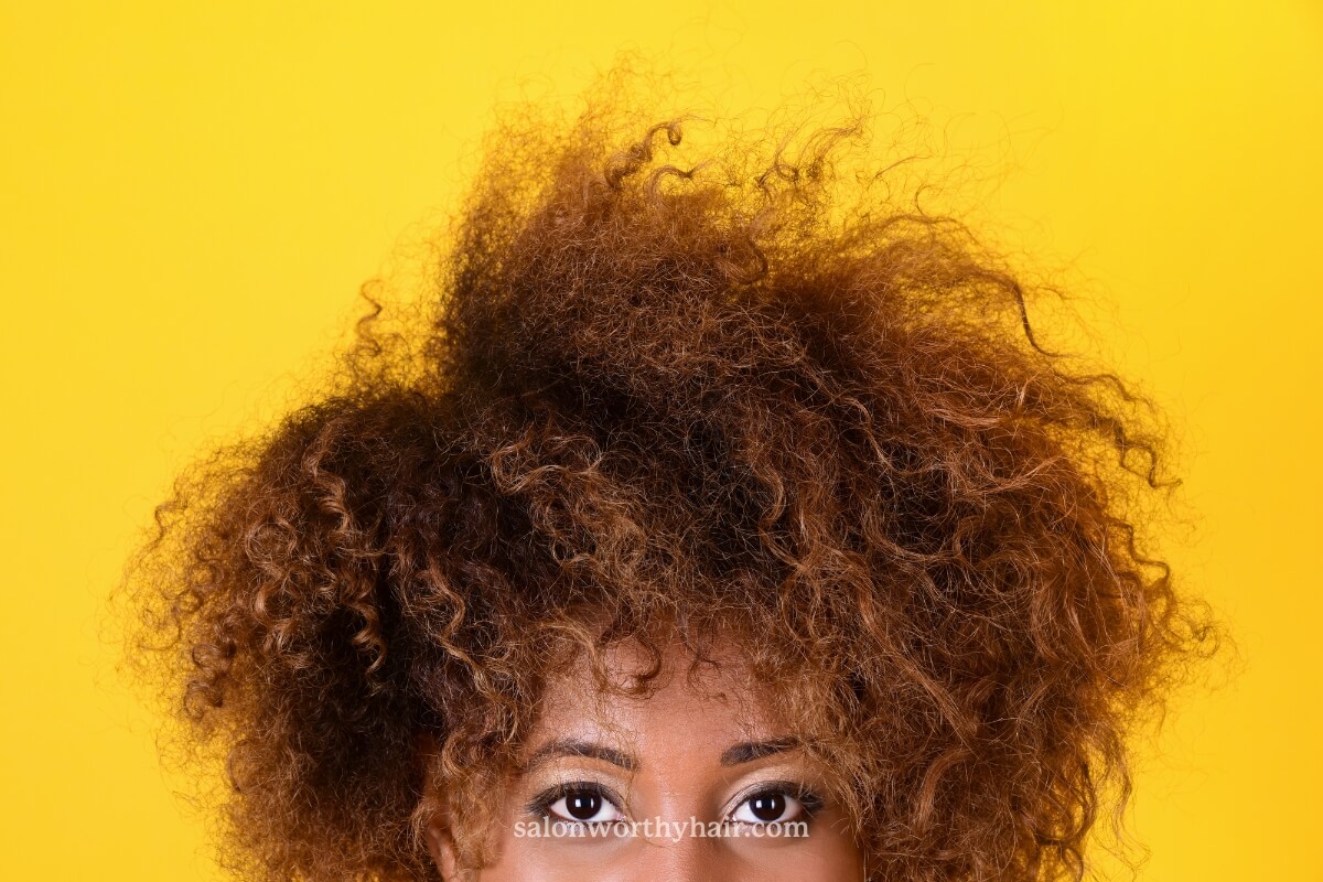 curls frizz affects curl definition and happens in naturally curly hair types