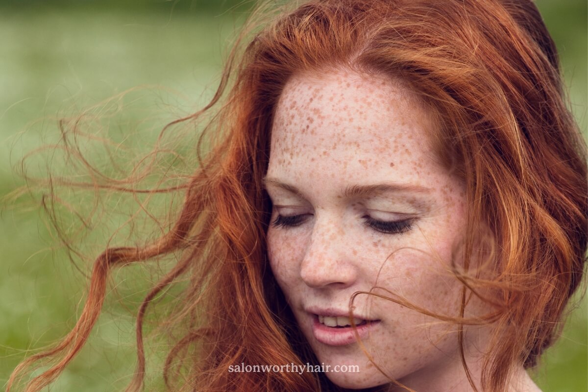 types of frizzy hair - surface frizziness