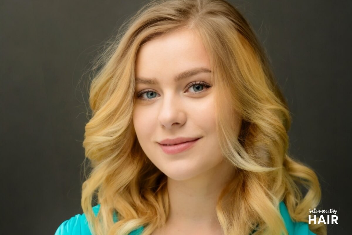 woman with yellowish blonde hair